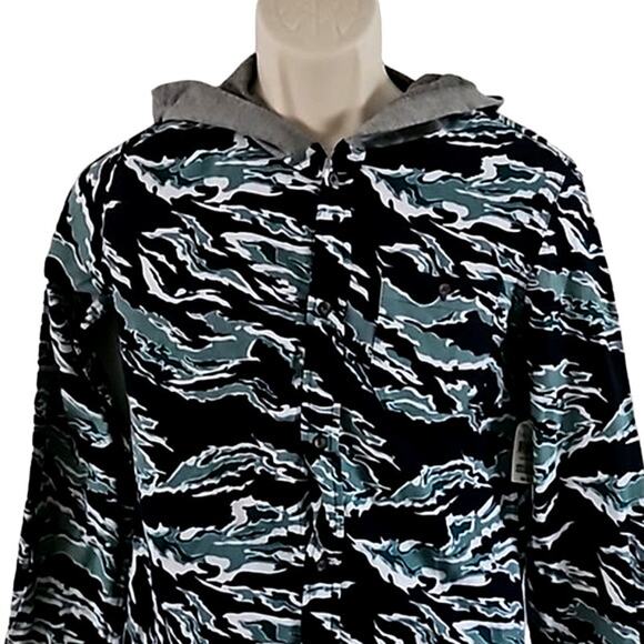 NWOT Roebuck & Co Boys Camo Hooded Flannel Button-Up Shirt Size Medium 10/12 - Picture 5 of 5